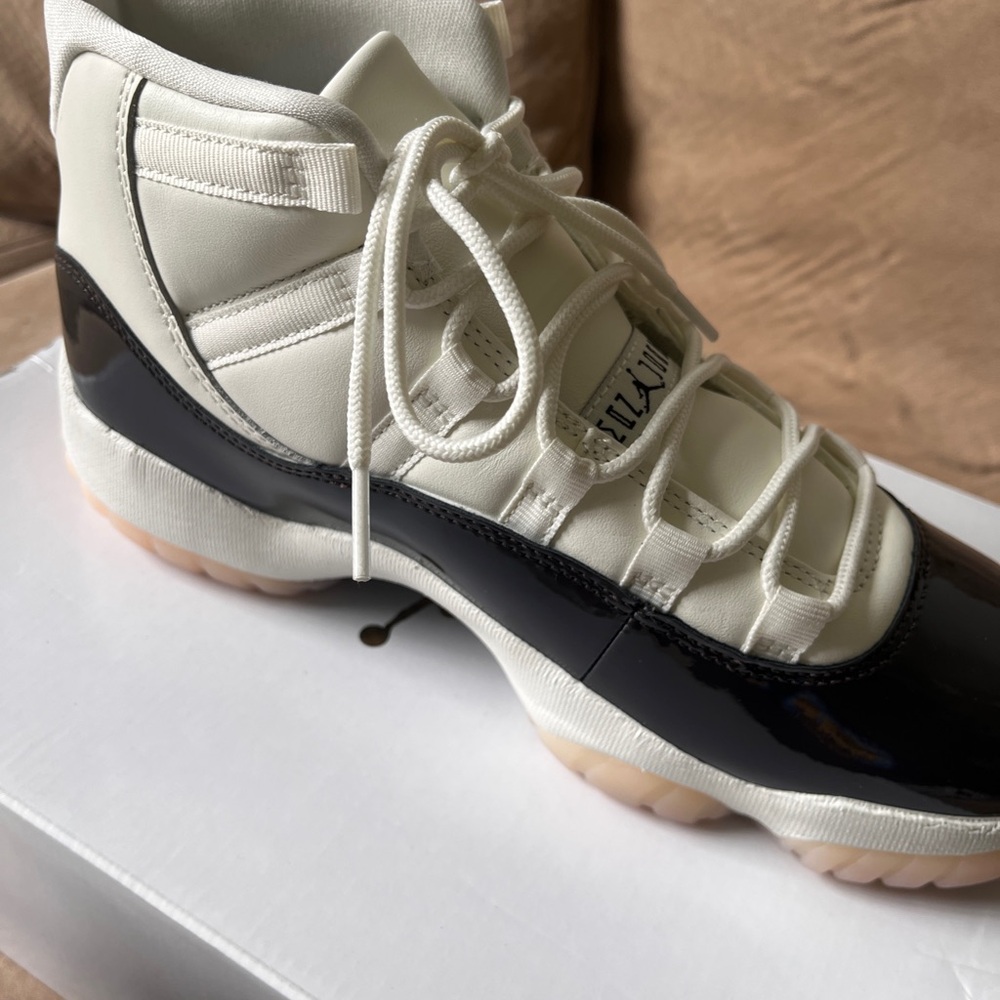 Women's Air Jordan 11 Retro